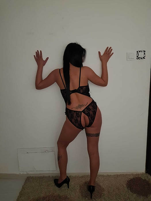 Pendik Merkez Escort Bayan Tutku ve Deniz - Image 1